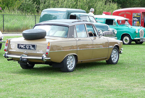 Rover P6