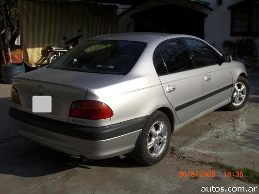 Toyota Corona 2000 Toyota Corona 2000