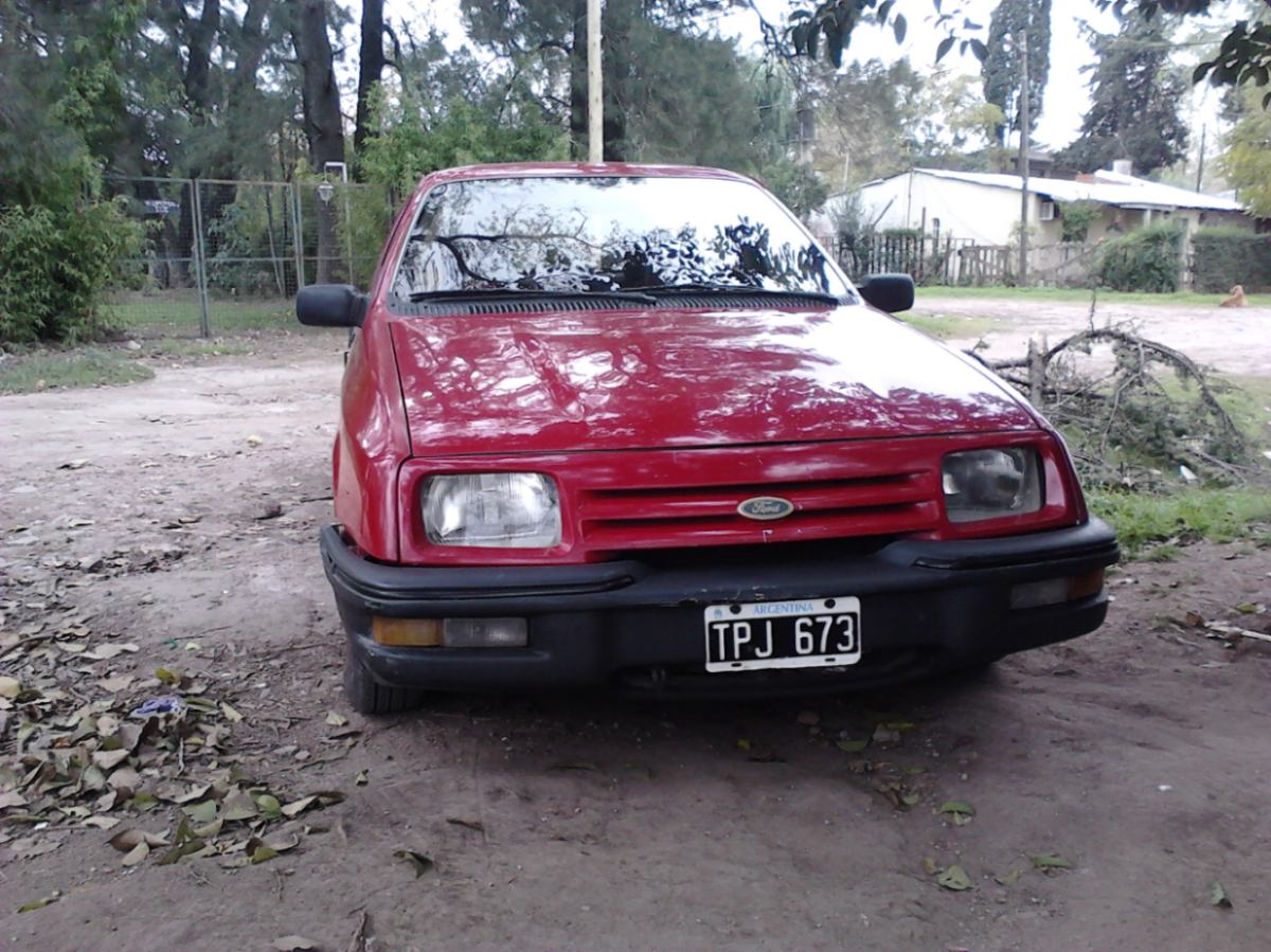 Ford Sierra 16 L