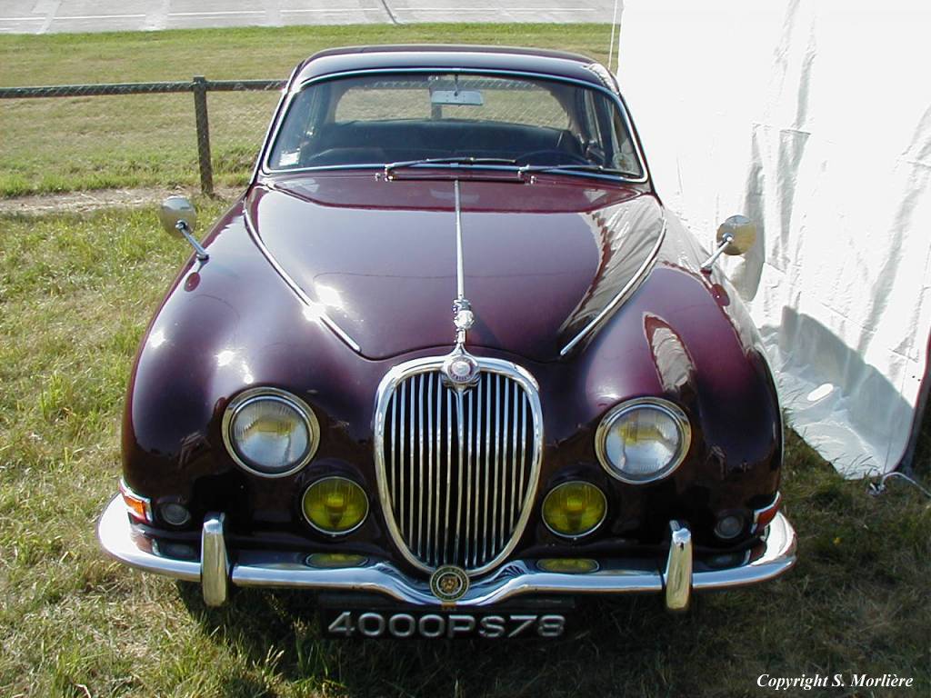 Chrysler NEWPORT 2DR CON