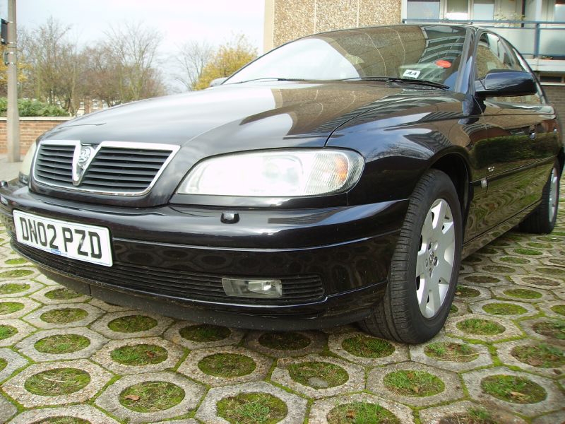 Opel Omega 25 16V