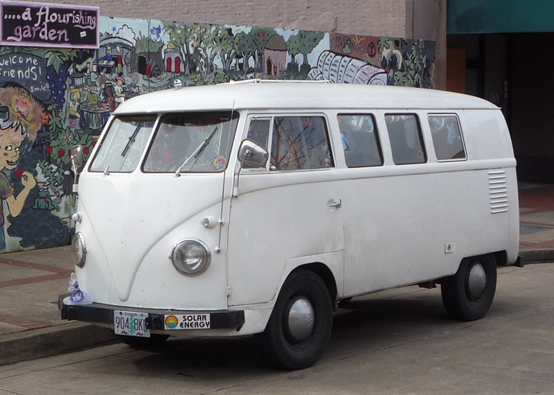 Volkswagen Bus Type 2 Westfalia