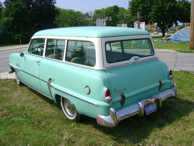 Plymouth Belvedere Suburban