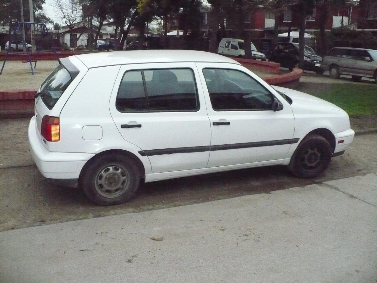 Volkswagen Golf 18 GL