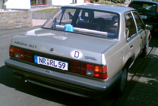 Opel Ascona C 13S Berlina