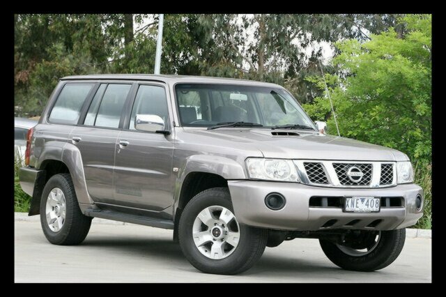 Nissan ST 4x4