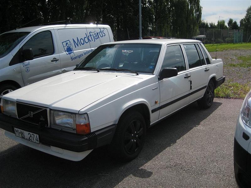 Volvo 744-883 GL