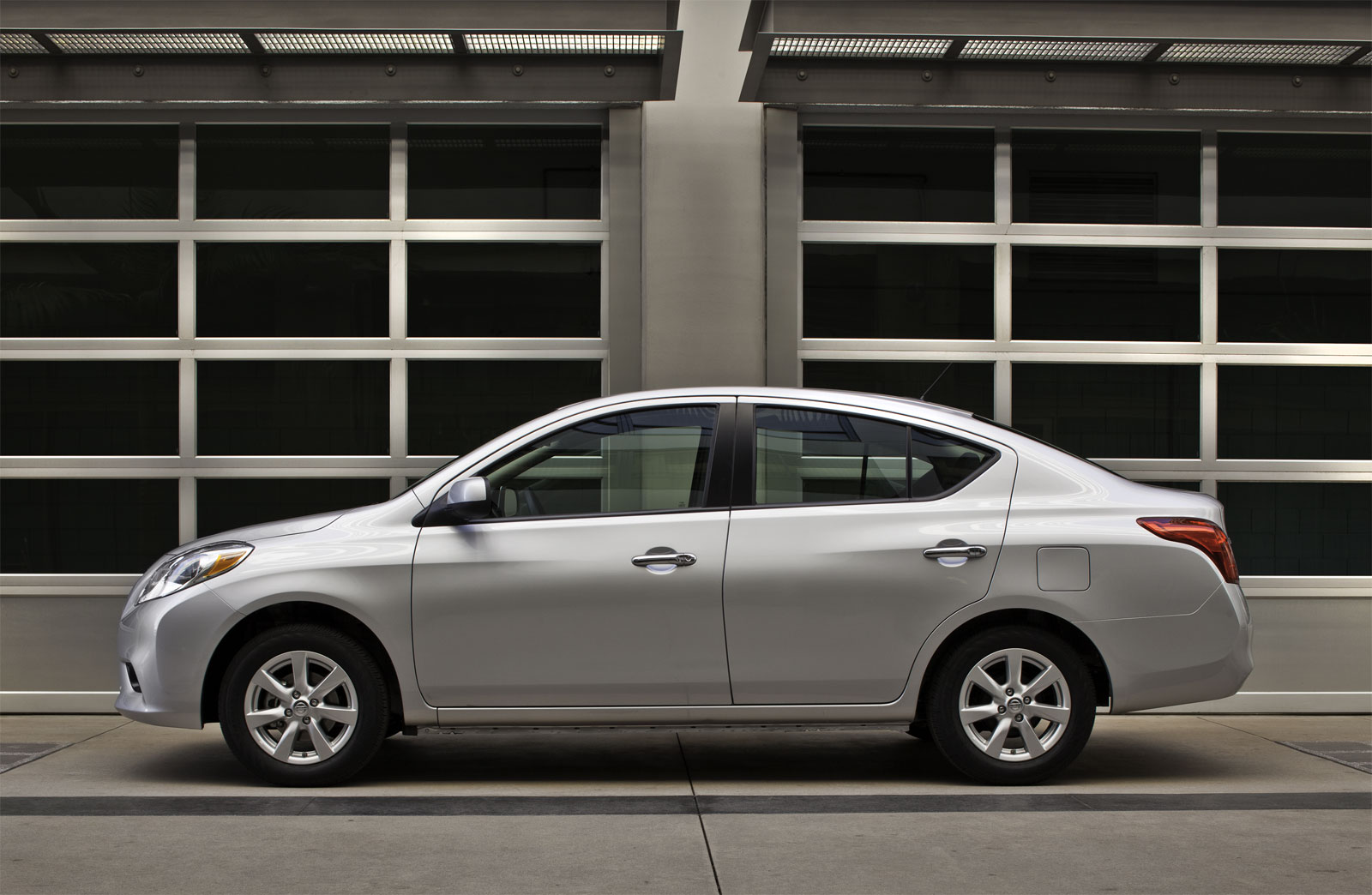 Nissan Versa Sedan