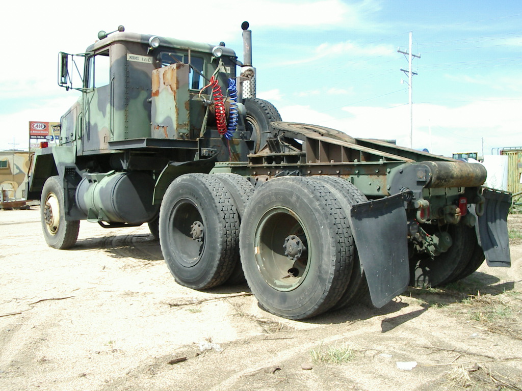 AM General M109A3 6x6