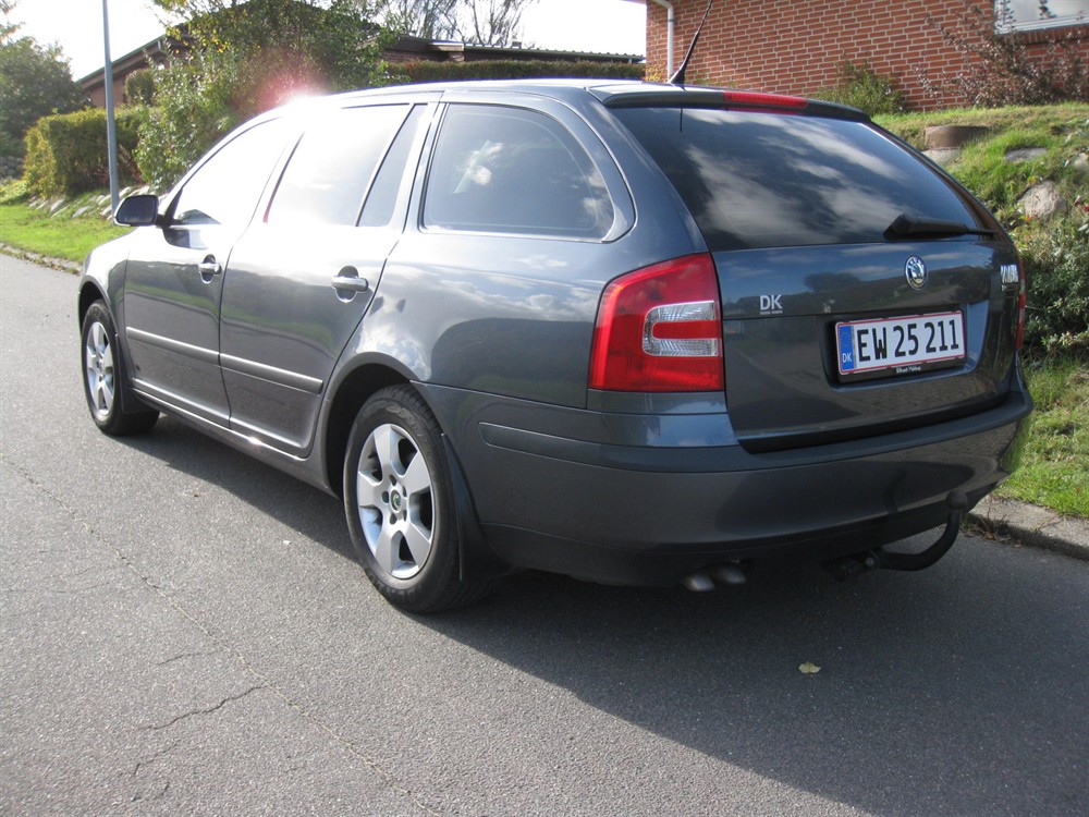 Skoda Octavia 20 Ambiente Combi