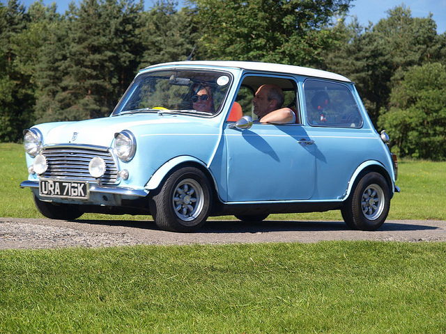 Austin Mini Saloon