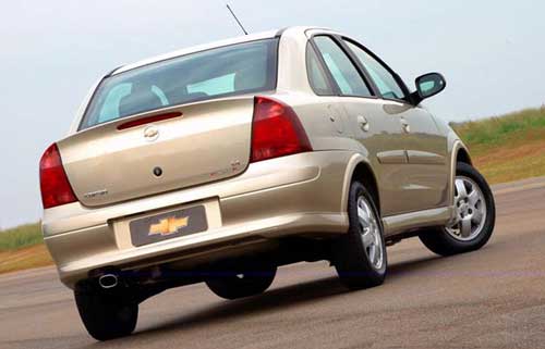 Chevrolet Corsa Classic 16 GL Sedan