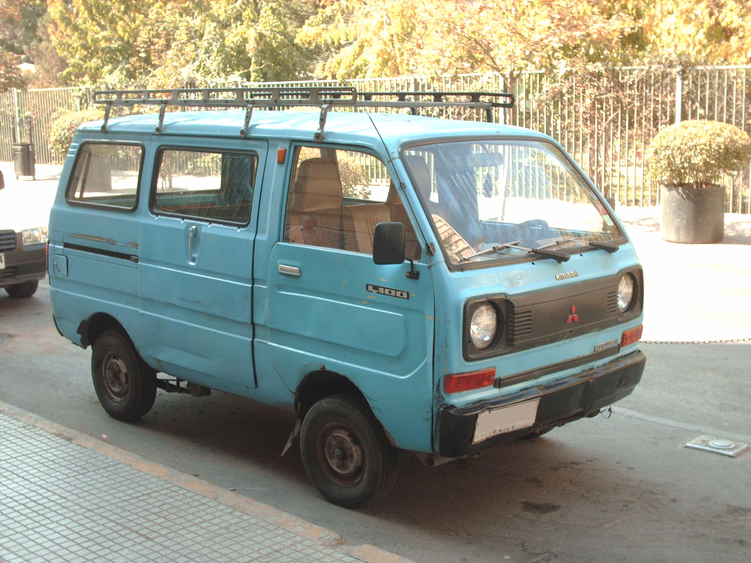 Mitsubishi L100