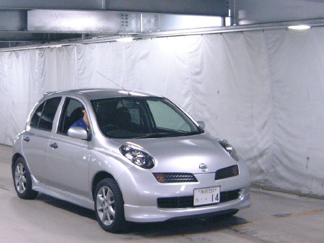 Nissan March A 12