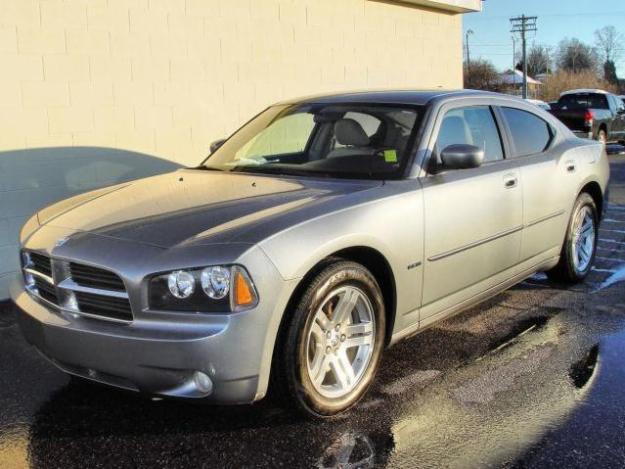 Dodge Charger 4 dr