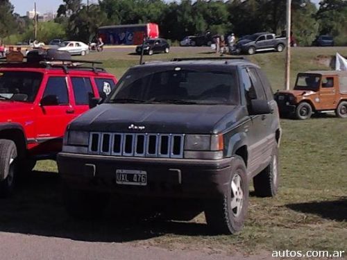 Jeep Grand Cherokee 40 Laredo