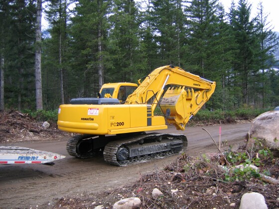 Komatsu PC-200