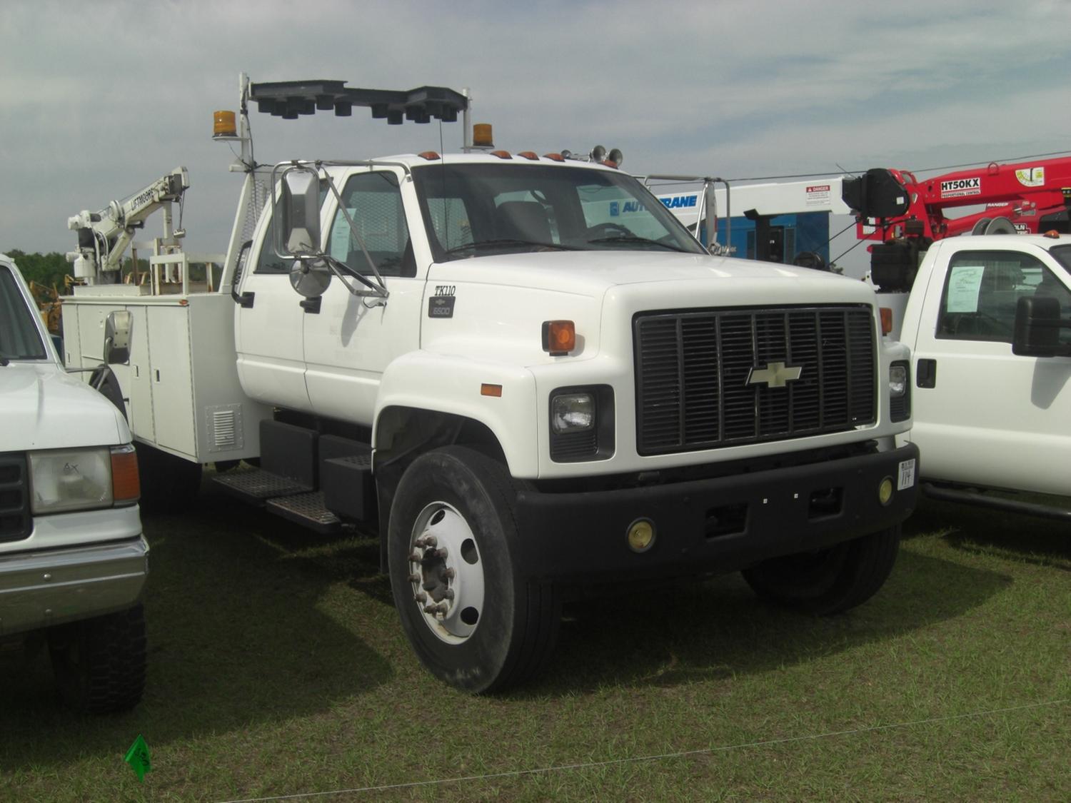 Chevrolet C6500 crew cab