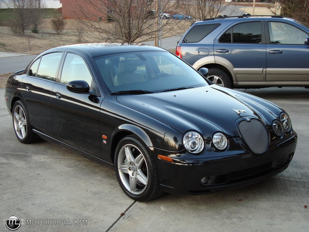 Jaguar S-Type R