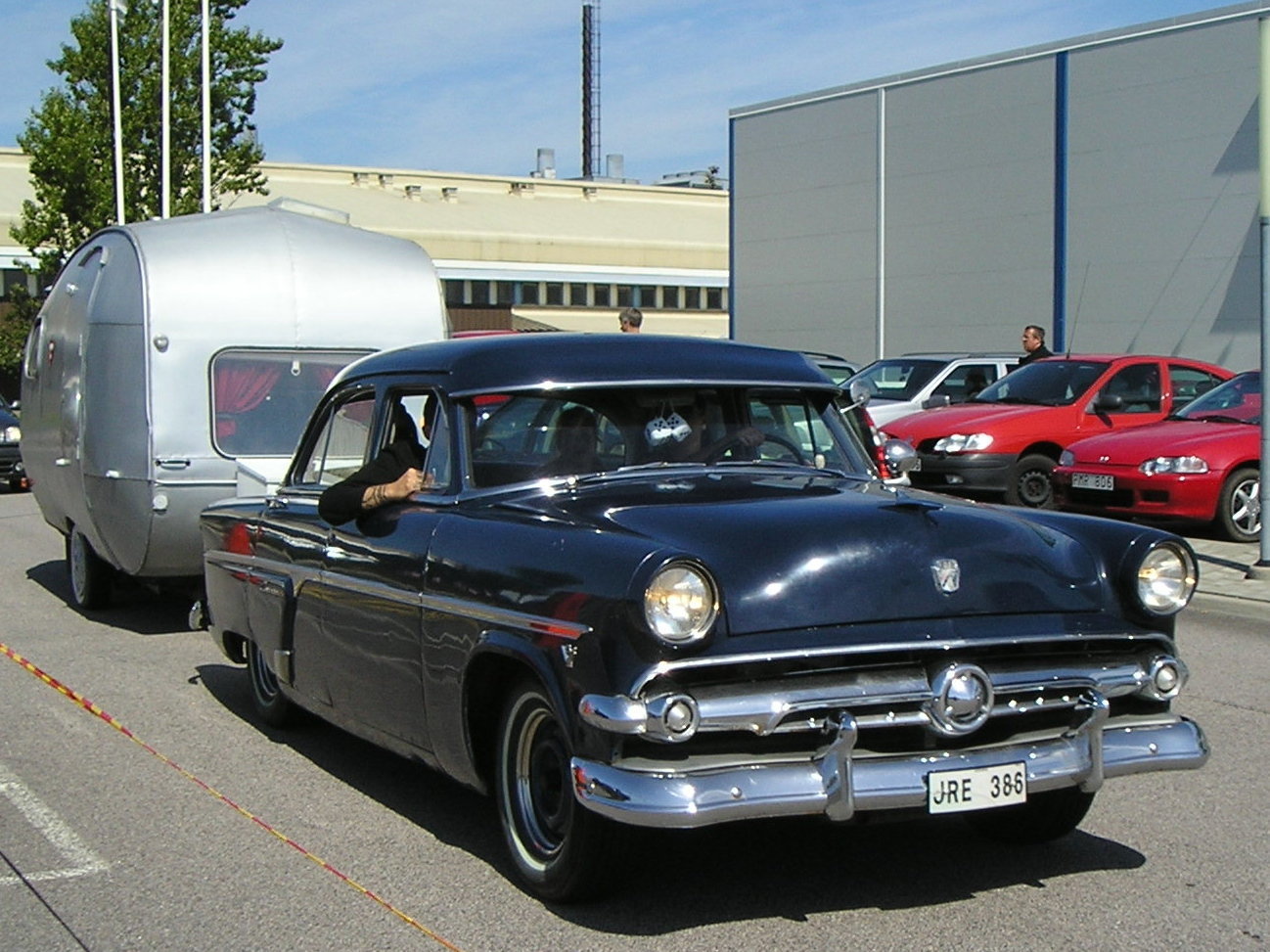 Ford Customline 4dr