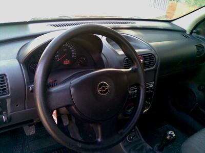 Chevrolet Montana GLS 18 Chevrolet Montana GLS 18