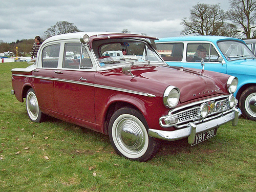 Hillman Minx De Luxe