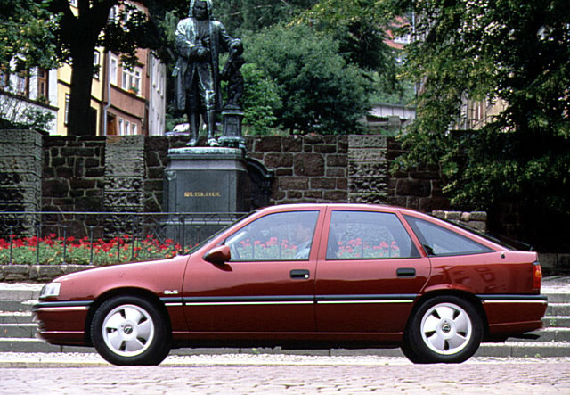 Opel Vectra 17 D