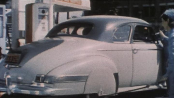 Oldsmobile F-38 coupe