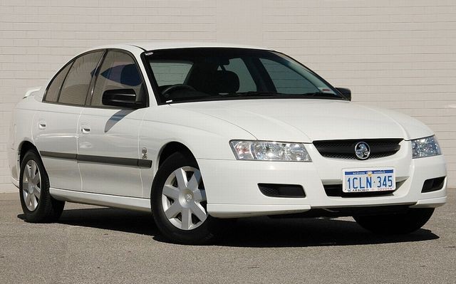 Holden VZ Commodore Executive