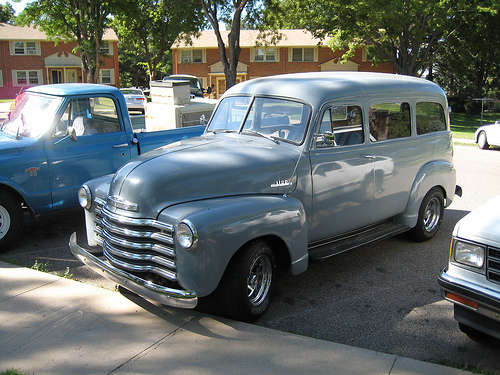 Chevrolet 3100 Suburban