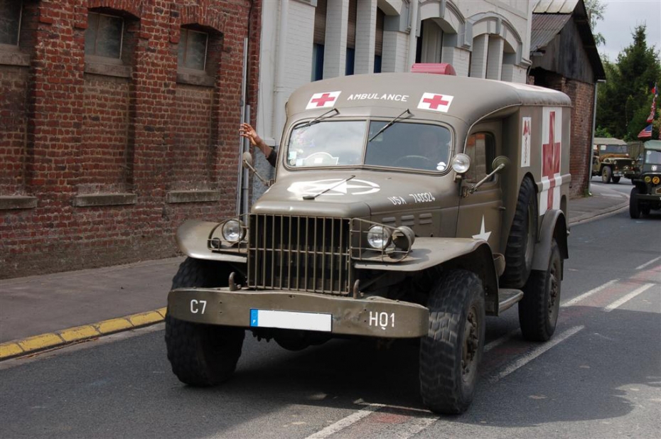 Dodge WC42 6x6