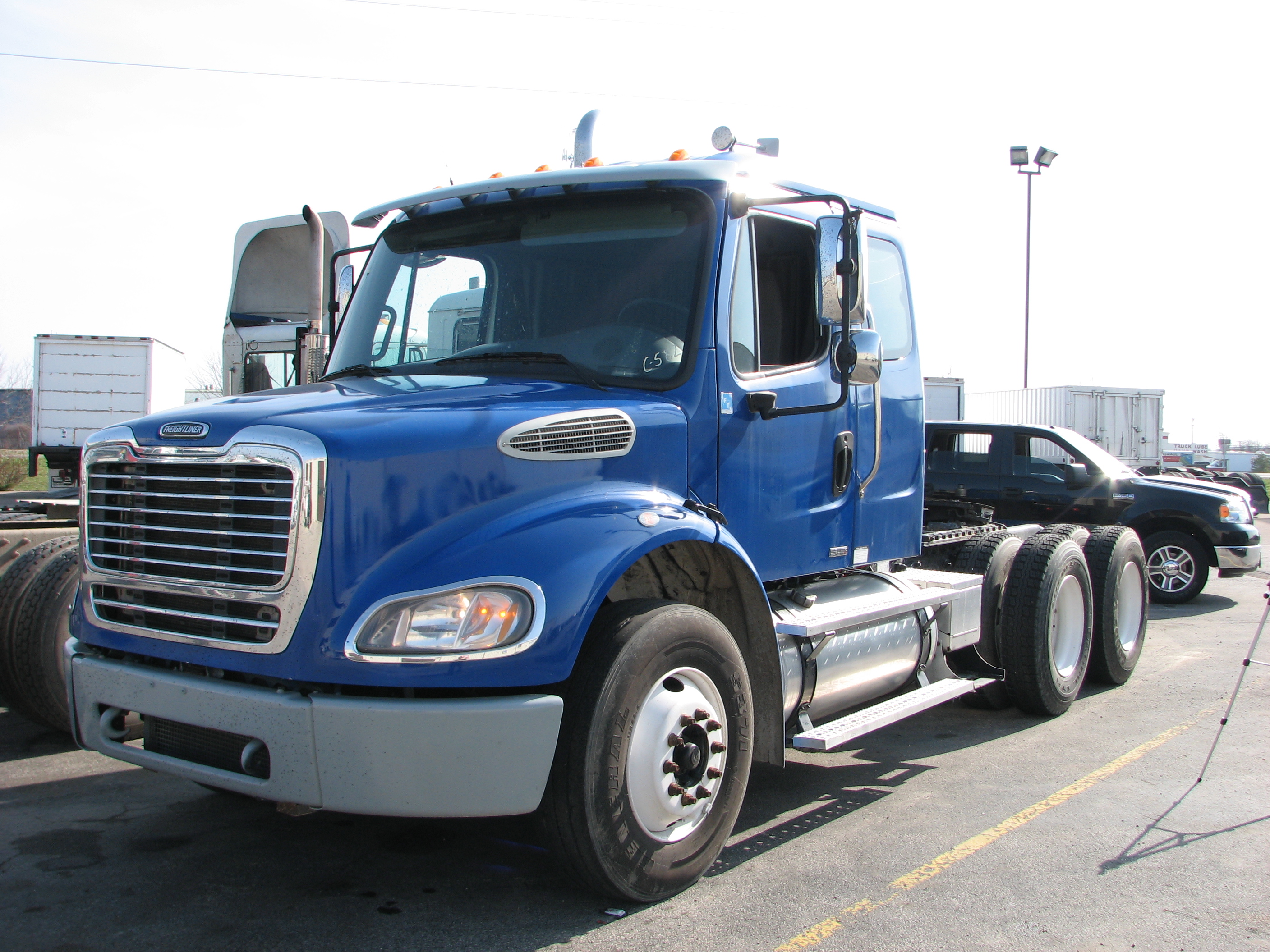 Freightliner M2