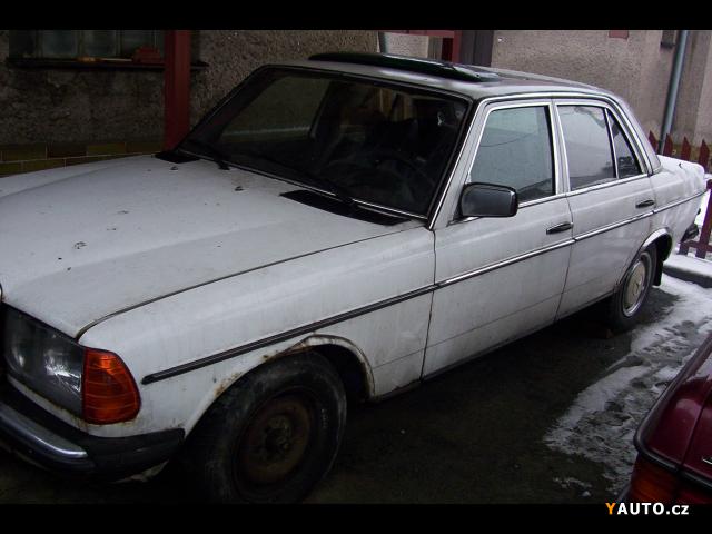 Mercedes-Benz 123240D