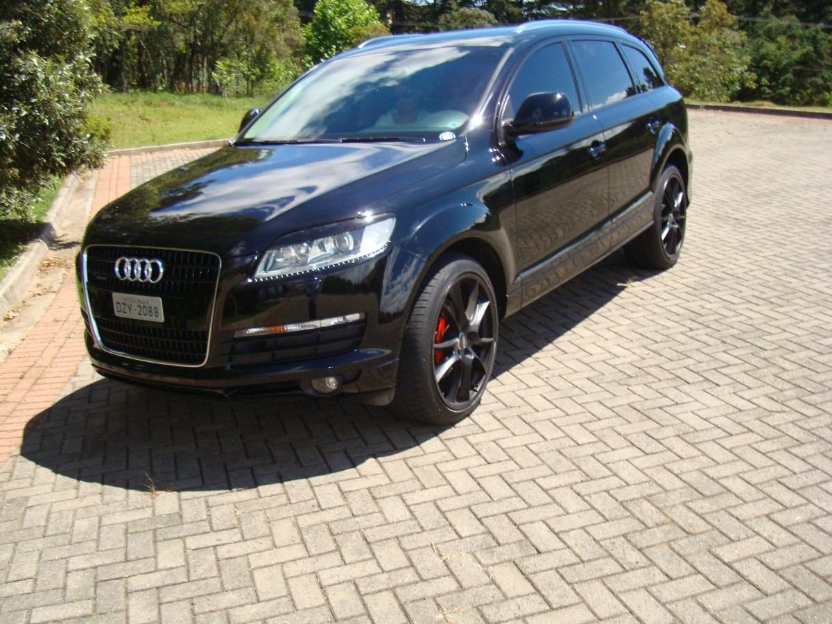 Audi Q7 42 FSI Quattro