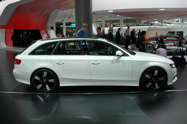 Audi A4 30