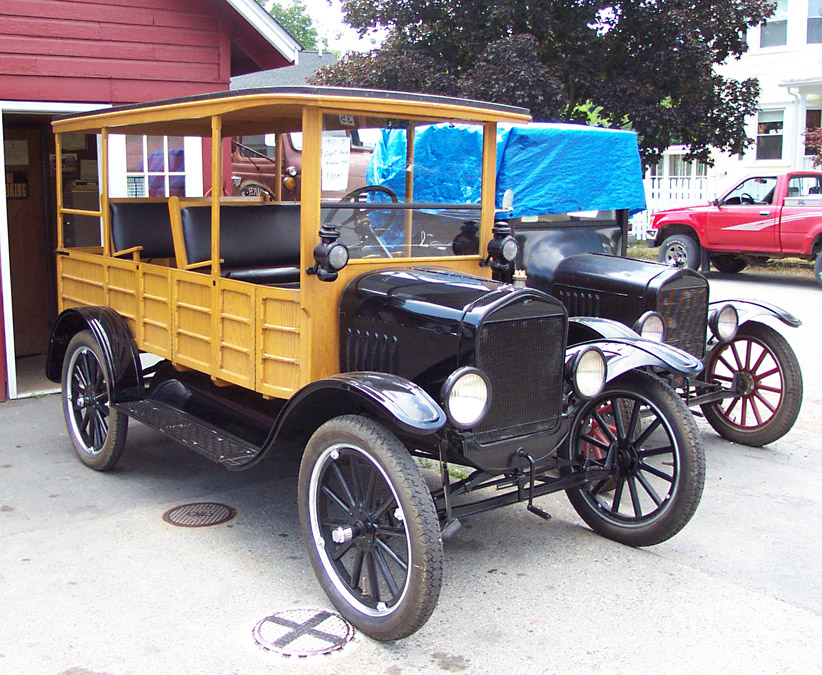 Ford Woodie wagon