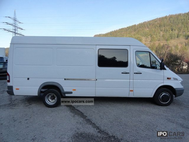 Mercedes-Benz Sprinter 416