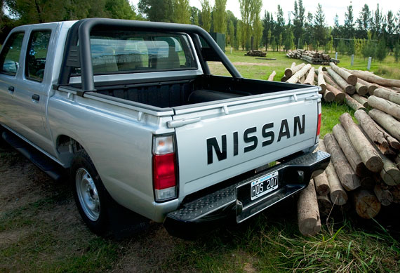  Nissan NP3 Frontier imagen, opiniones, noticias, especificaciones, comprar coche