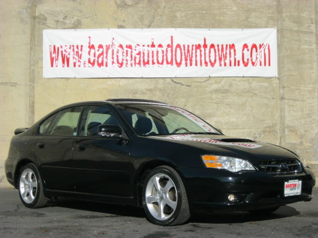 Subaru Legacy 25 GT 4WD Sedan