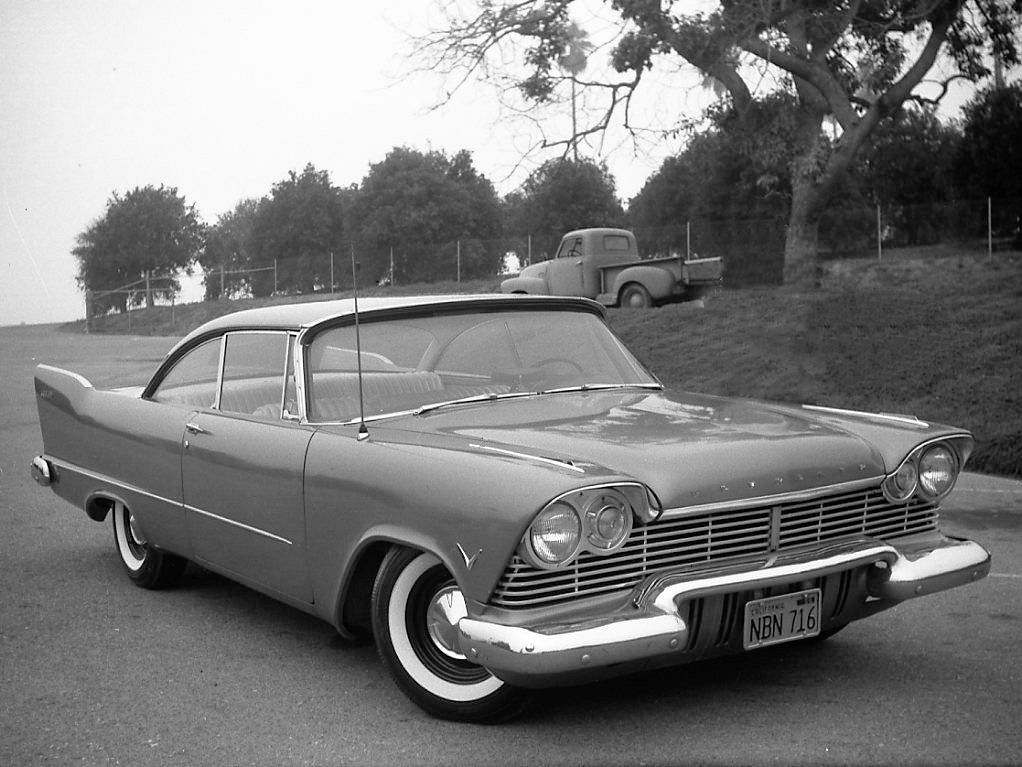 Plymouth Savoy 2-dr Hardtop