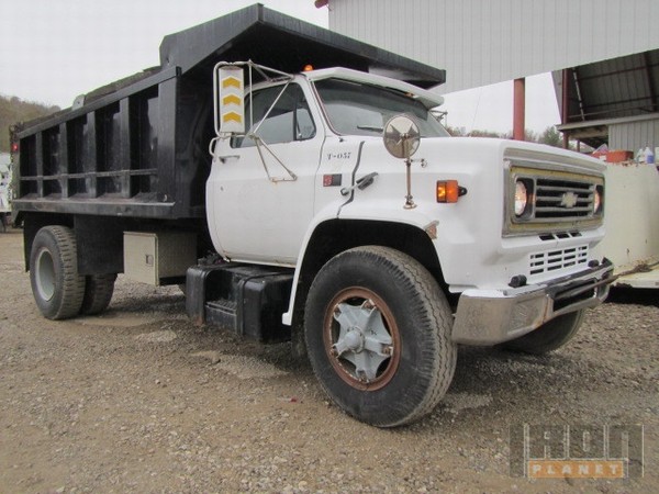 GMC C-7000