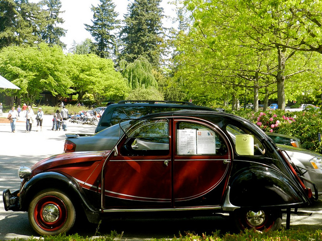 Citroen 2CV 6 Charleston