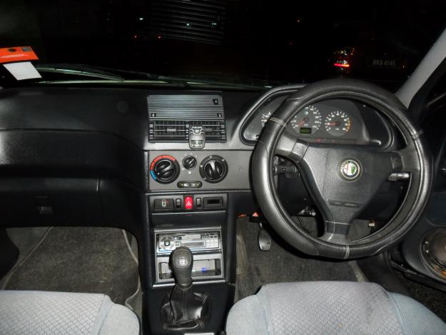 Alfa Romeo 146 16