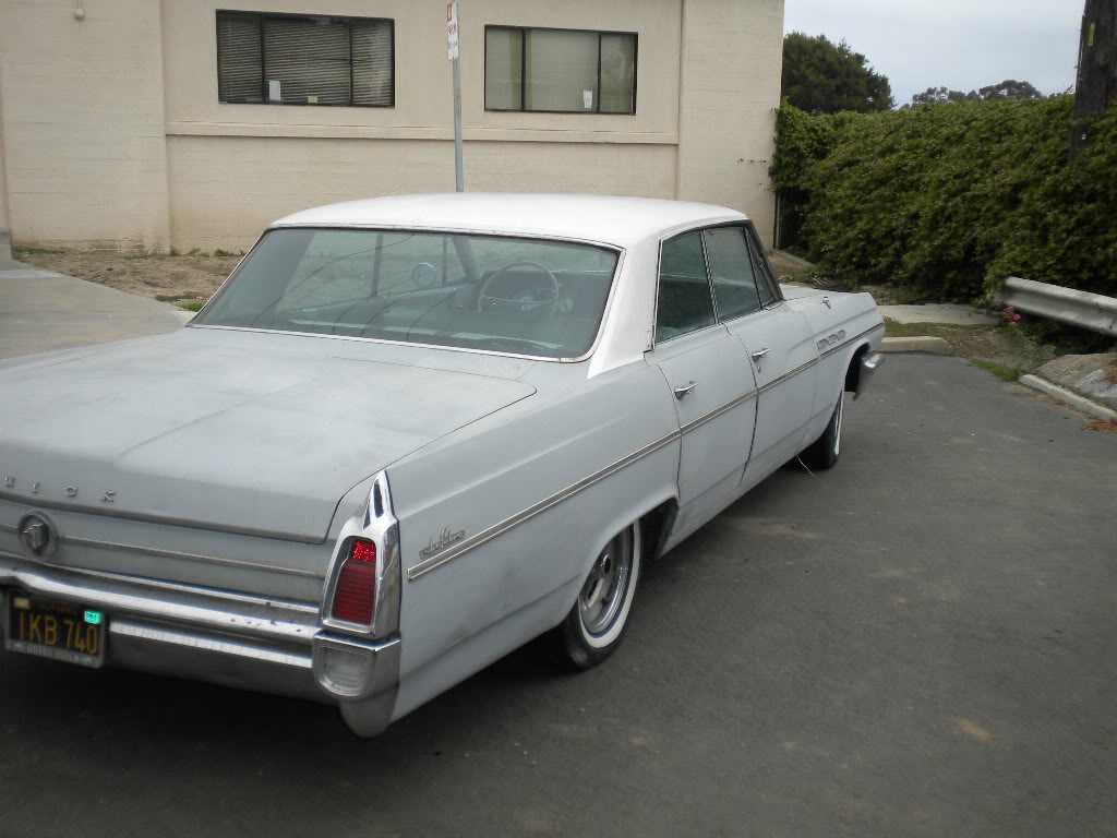 Buick Le SAbre Custom 4dr HT