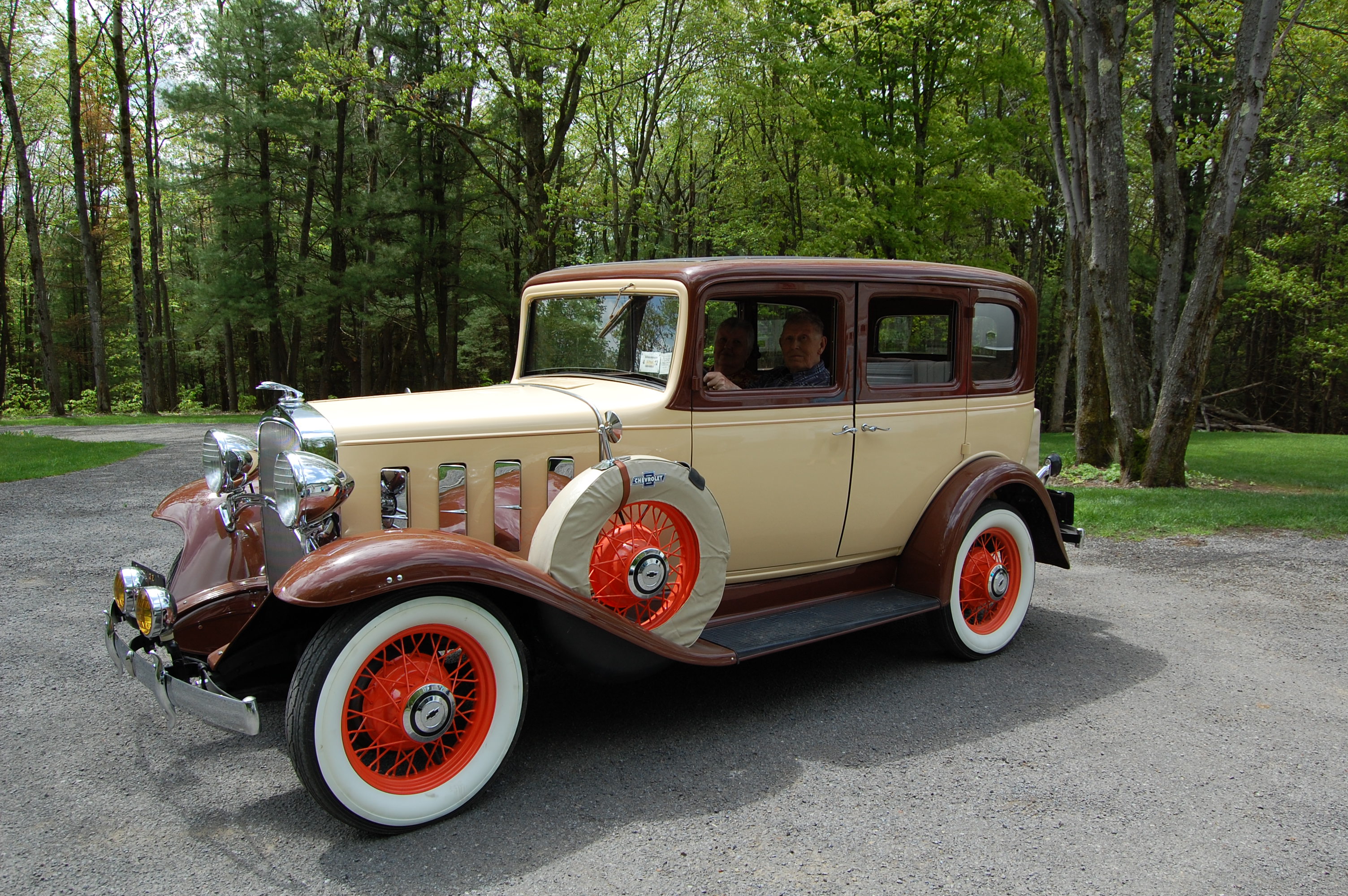 Chevrolet Confederate Sedan