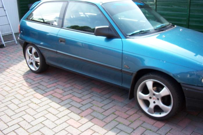 Opel Astra 20 GL