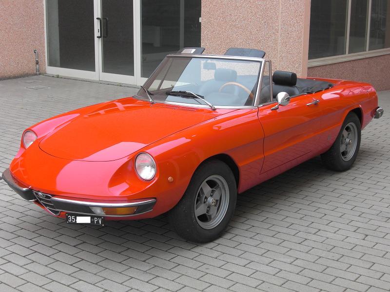 Alfa Romeo 1300 Spider