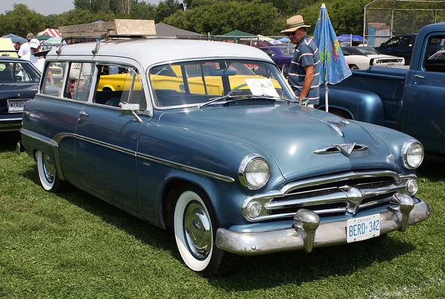 Dodge Coronet Suburban Wagon