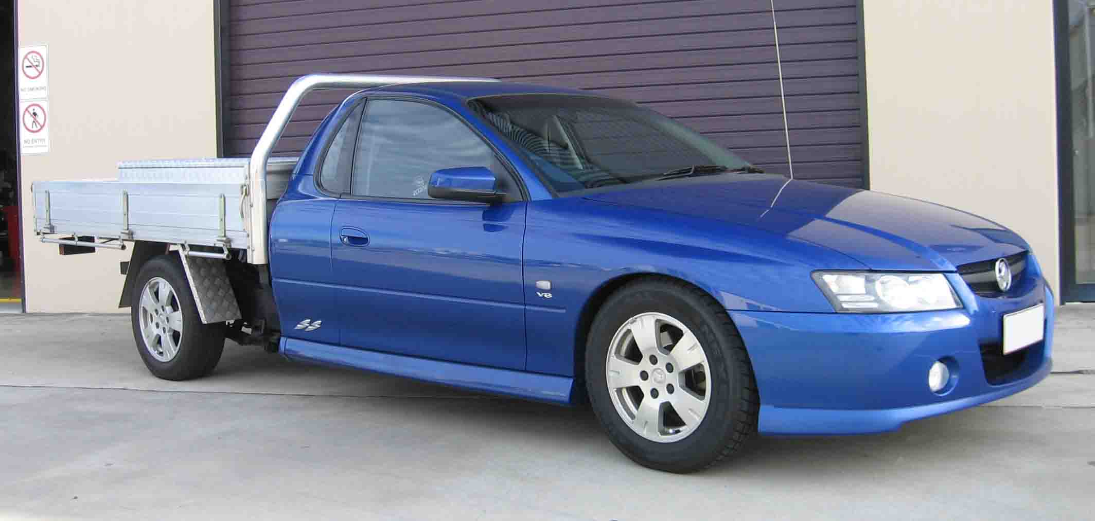 Holden Commodore VZ