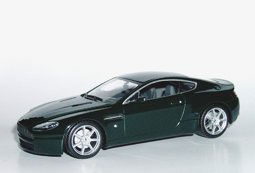 Aston Martin V8 Vantage 43L